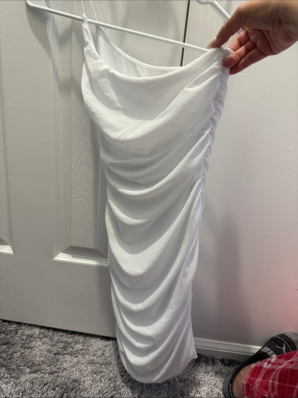 White Fox Ruched White one shoulder Spaghetti-Strap Dress. Size xs